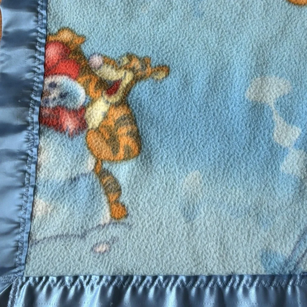Disney Baby Blue Tigger Baby Blanket Satin Silky Edge Lovey Crown Crafts